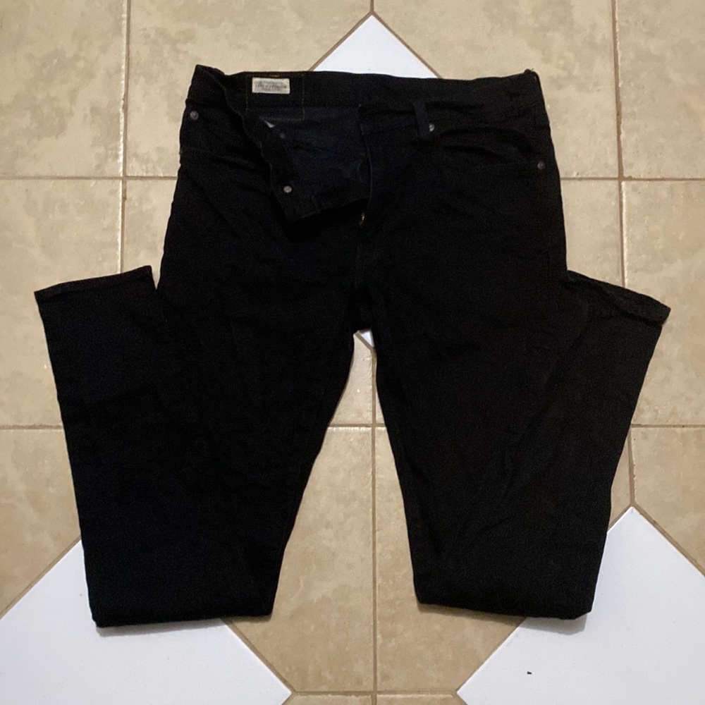 Levi’s Men’s Skinny Taper Jeans